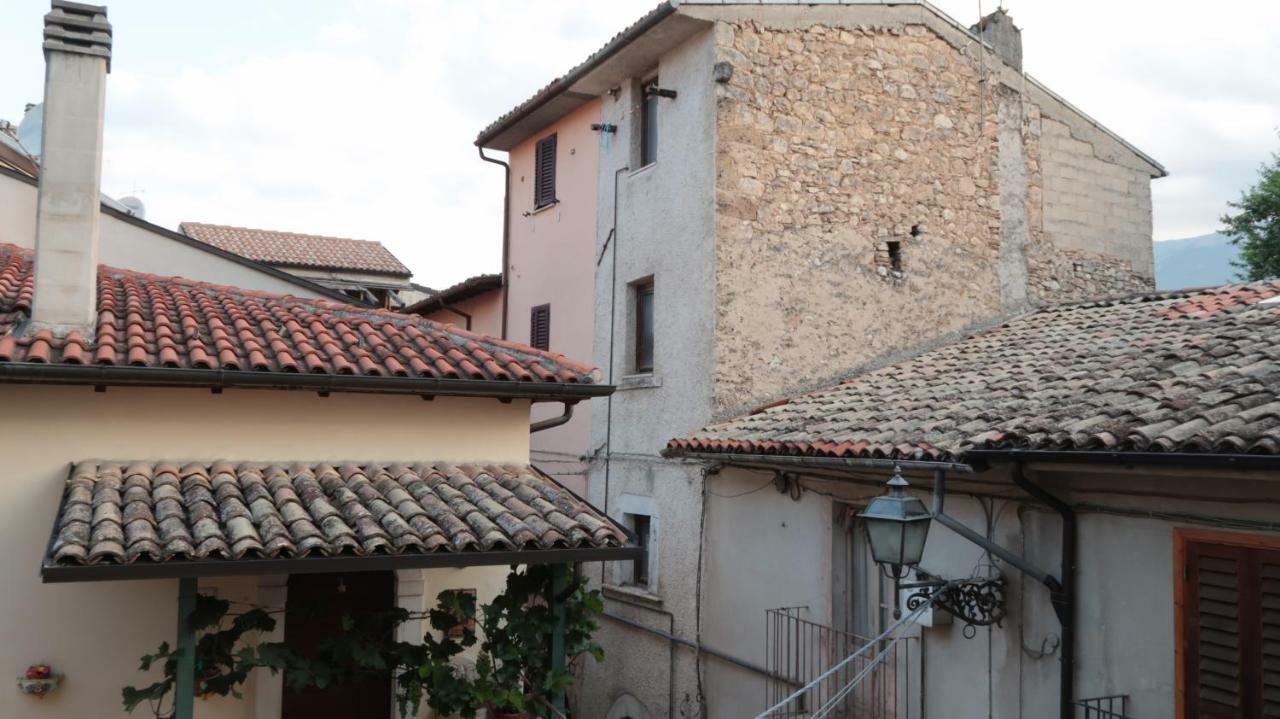 Le Ginestre Apartman Sulmona Kültér fotó